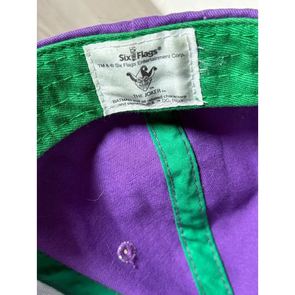 Vintage Six Flags DC‎ Comics The Joker Snapback Hat Purple Green Embroidered Cap